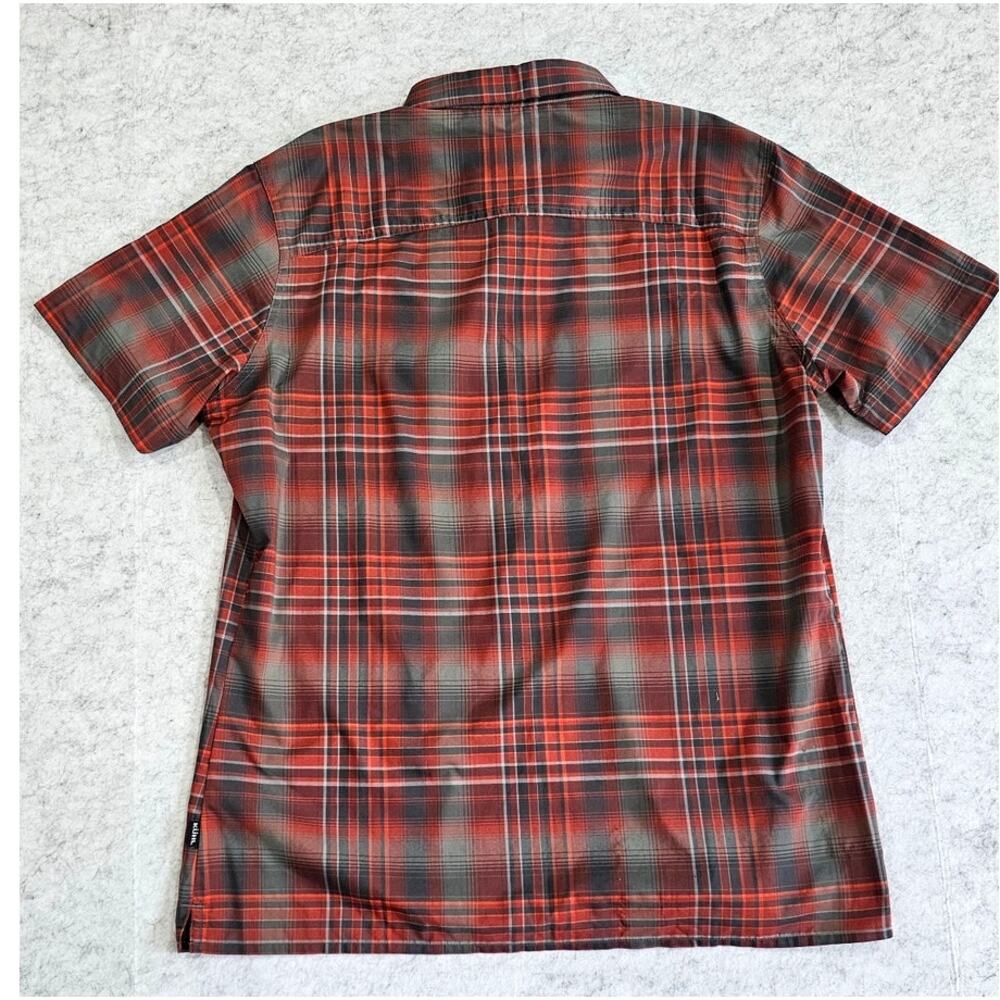 Kuhl Plaid Button Up Short Sleeve Shirt, Born In th Mountains, Red Grey Sz M New - Picture 2 of 9
